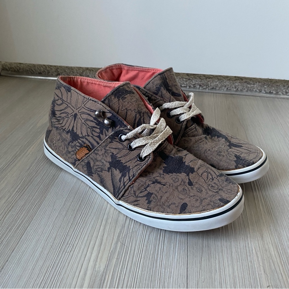 Vans Women’s Chukka Boots - Brown and Black Floral